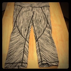 Low rise workout pants